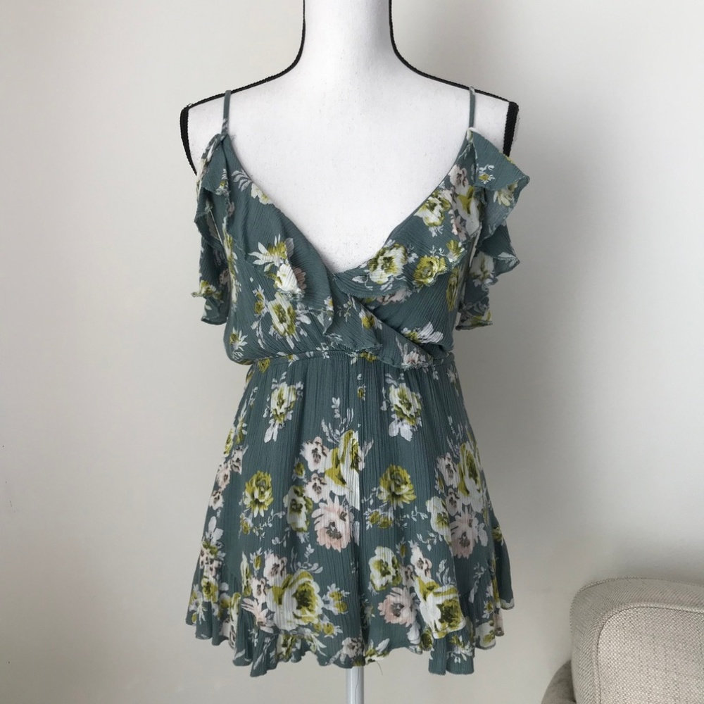 [LF] Seek The Label Floral Green Romper